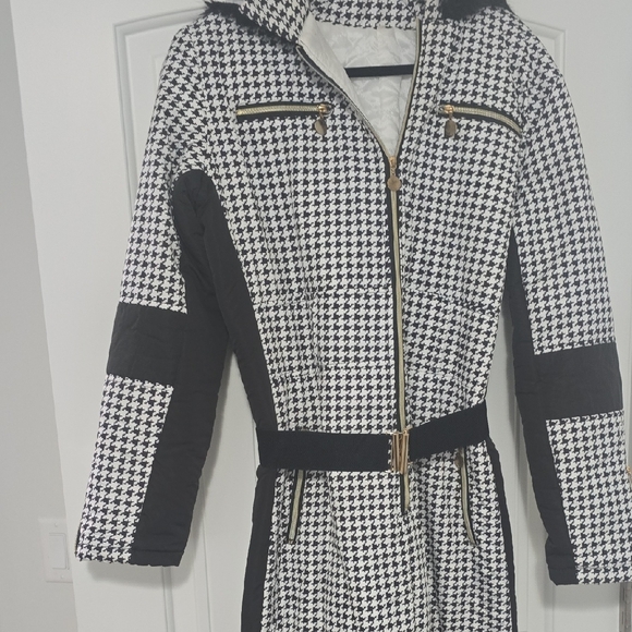 Stylish Elegant Black and White Houndstooth Snowsuit - Picture 10 of 10